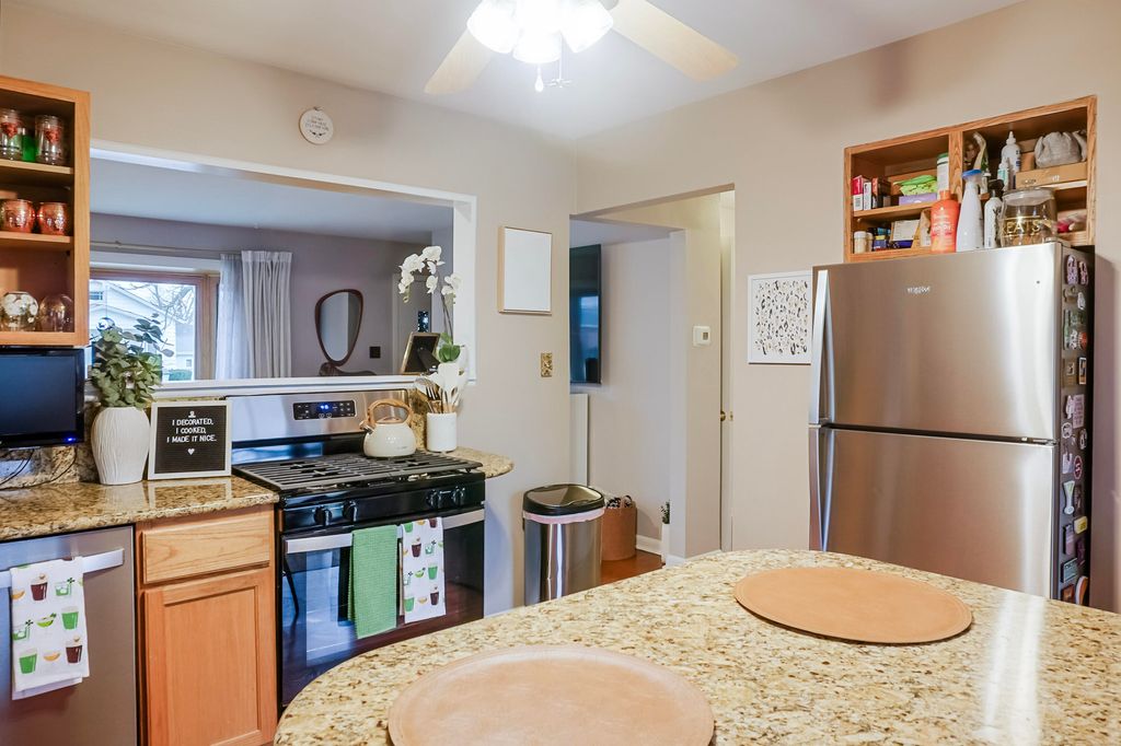 Photo of 141 N Dwiggins Street, Griffith, IN 46319 (MLS # 835081)