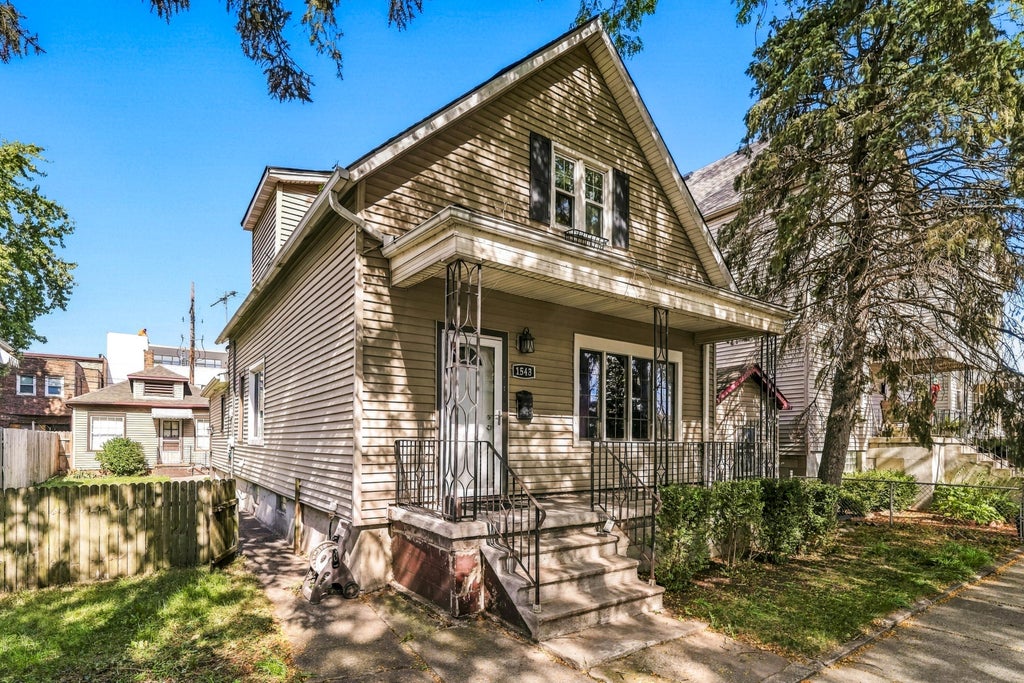 Photo of 1543 Fischrupp AVE, Whiting, IN 46394 (MLS # 846662)