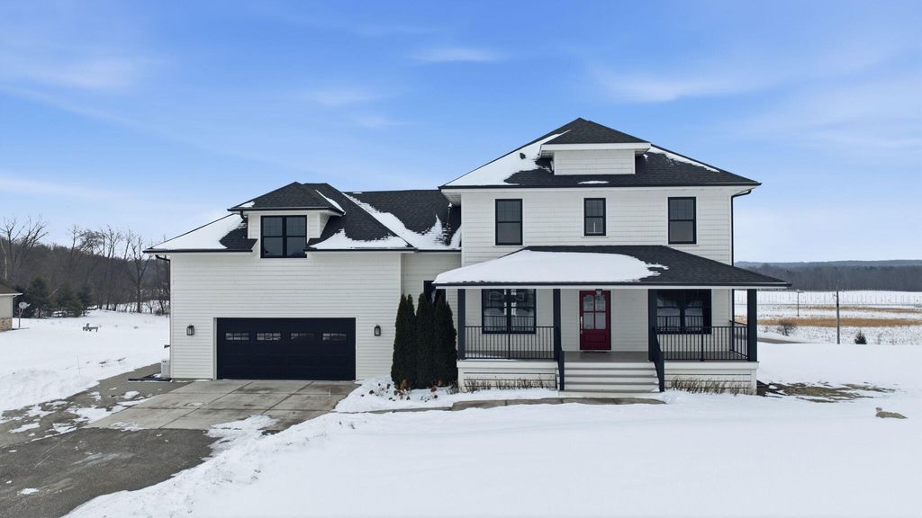 Photo of 10001 N Beverly Lane, La Porte, IN 46350 (MLS # 833581)