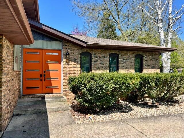 Photo of 1752 Greenview Street, Valparaiso, IN 46383 (MLS # 841209)