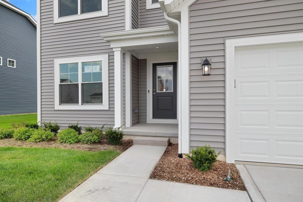 Photo of 557 E 130th Lane, Crown Point, IN 46307 (MLS # 831587)