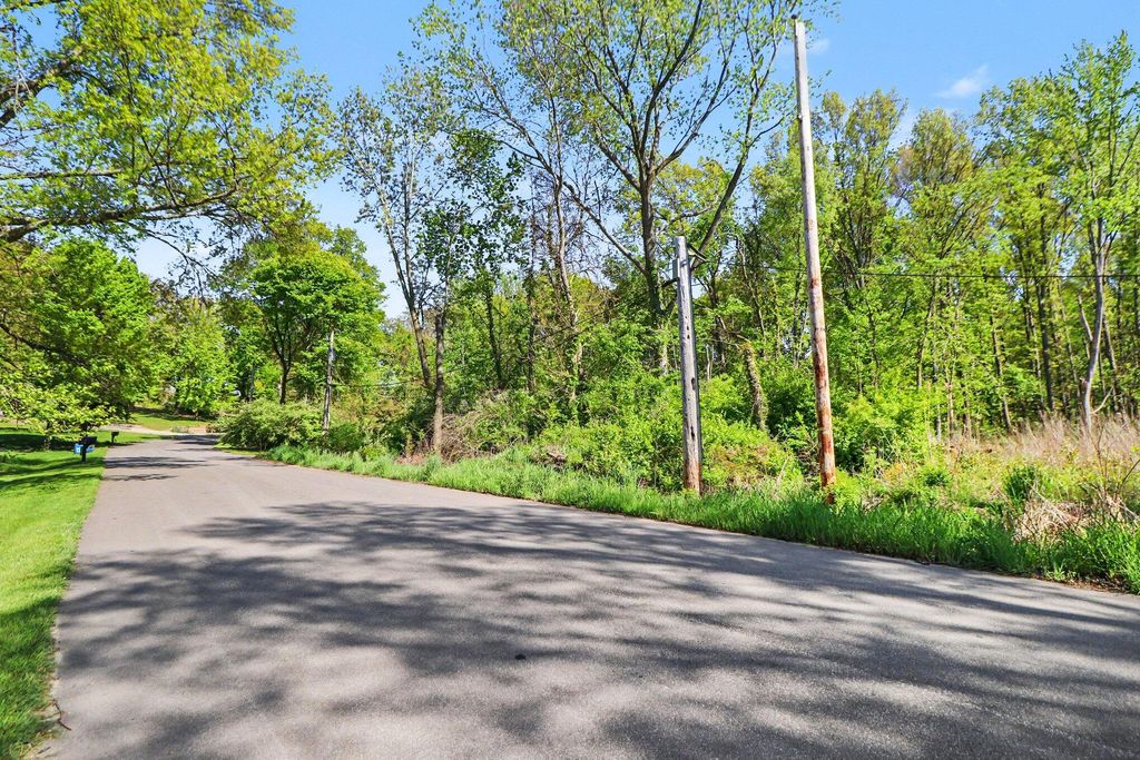 Photo of 7966 Dianne Drive, Michigan City, IN 46360 (MLS # 839064)