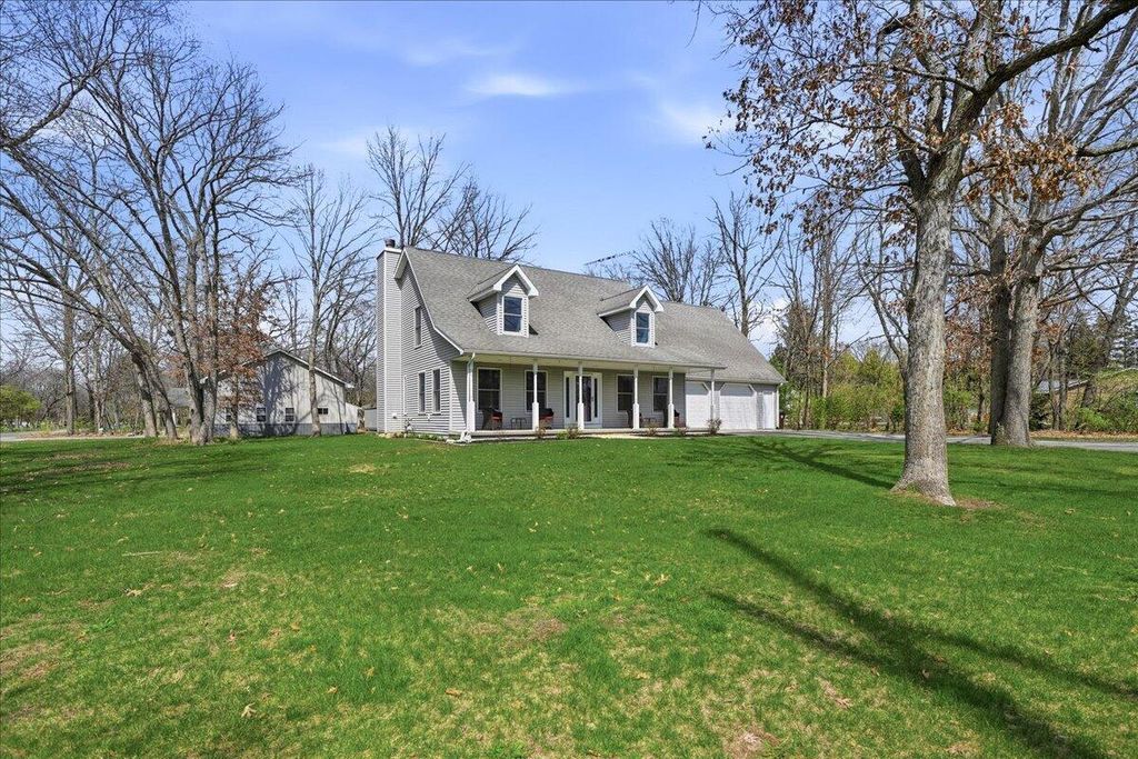 Photo of 9642 W 1100 N, DeMotte, IN 46310 (MLS # 836811)