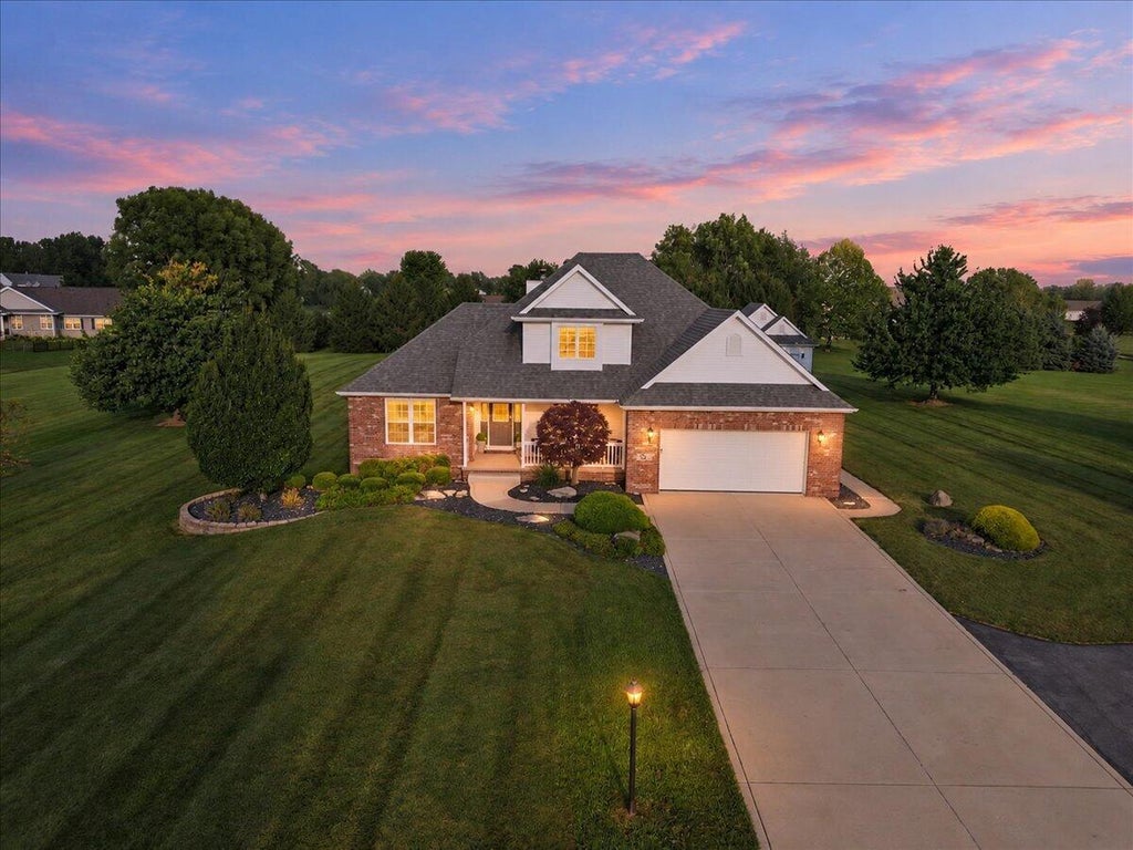 Photo of 99 Stone Creek Drive, Valparaiso, IN 46383 (MLS # 845436)