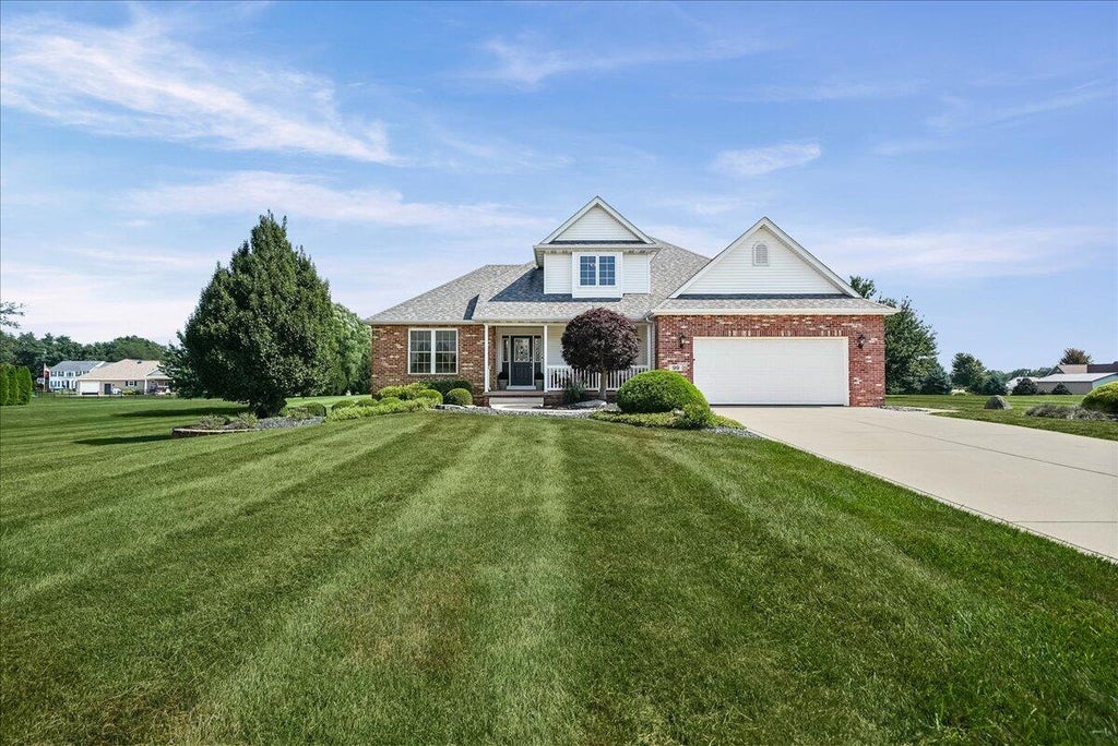 Photo of 99 Stone Creek Drive, Valparaiso, IN 46383 (MLS # 845436)