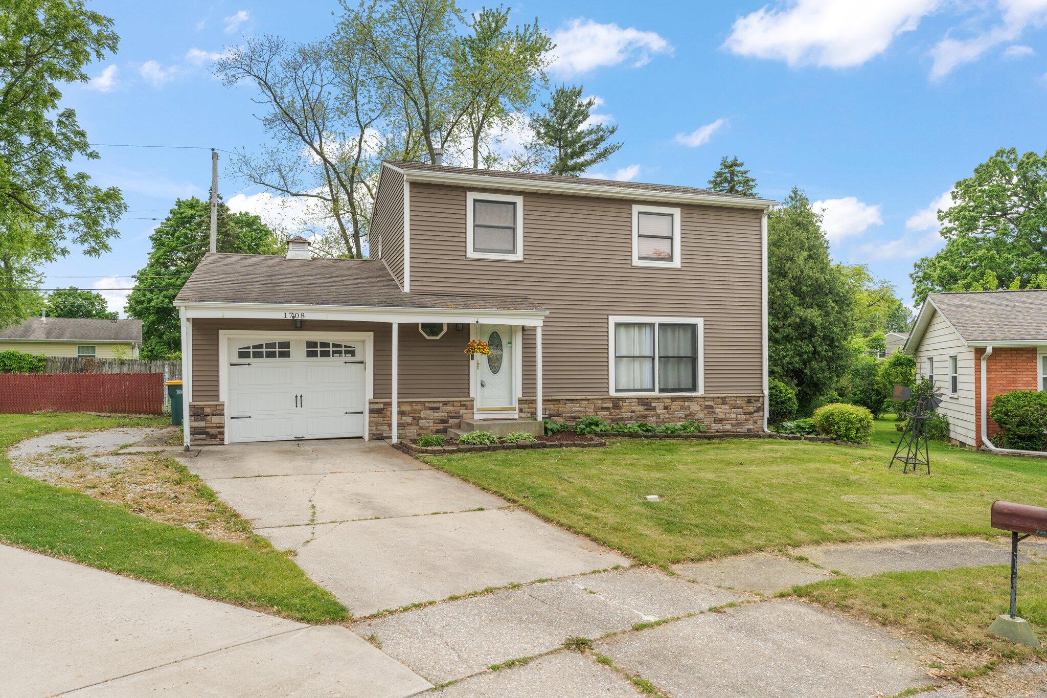 Valparaiso, Indiana 46383, United States, 3 Bedrooms Bedrooms, ,2 BathroomsBathrooms,Residential,Pending,142209 Valparaiso, Indiana 46383, United States, 3 Bedrooms Bedrooms, ,2 BathroomsBathrooms,Residential,Pending,142209