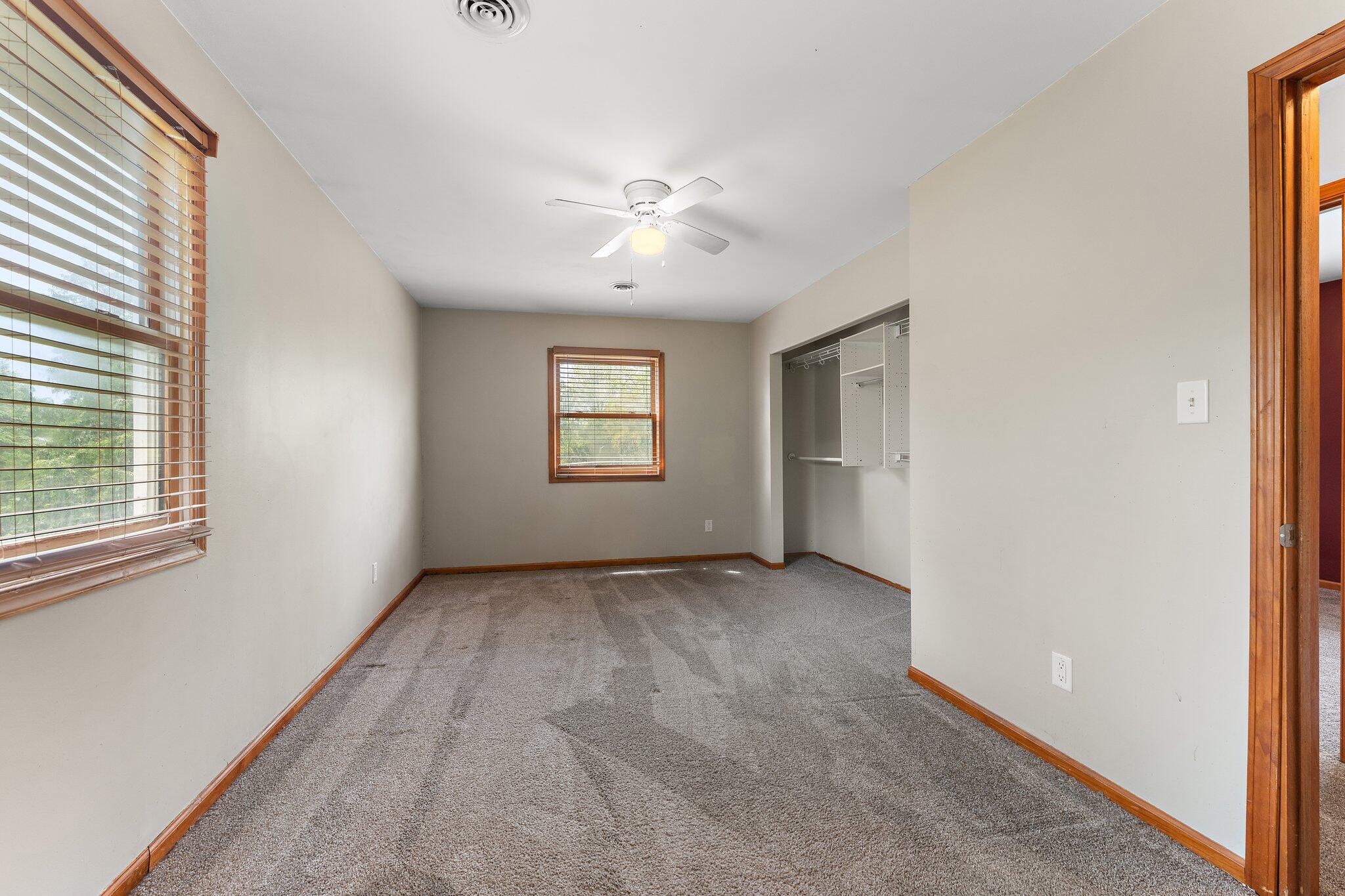 Valparaiso, Indiana 46383, United States, 3 Bedrooms Bedrooms, ,2 BathroomsBathrooms,Residential,Pending,142209