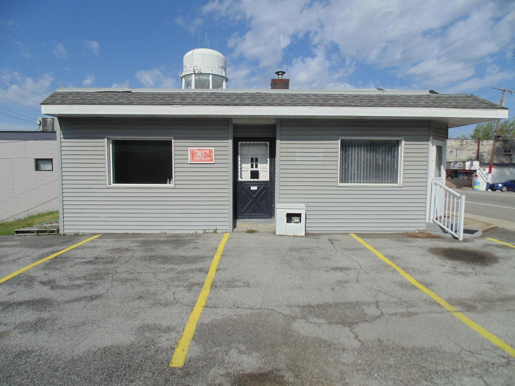 Photo of 3799 Central Avenue, Lake Station, IN 46405 (MLS # 838554)