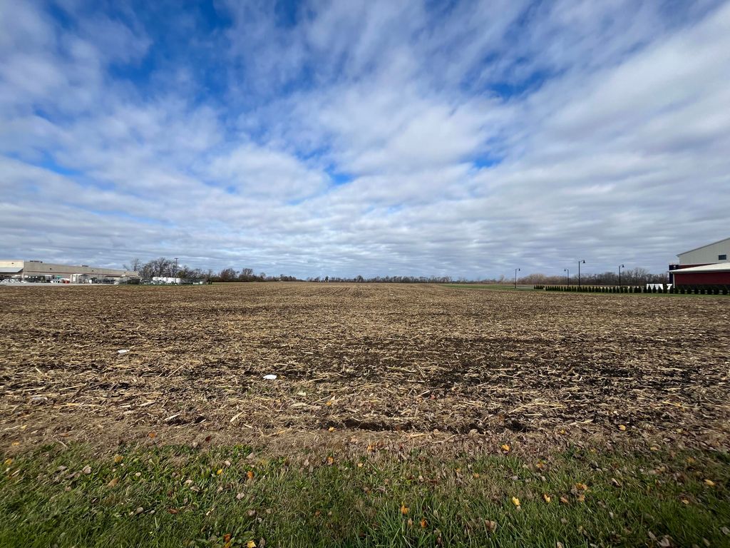 Photo of 1130 W Clark Street, Rensselaer, IN 47978 (MLS # 833621)