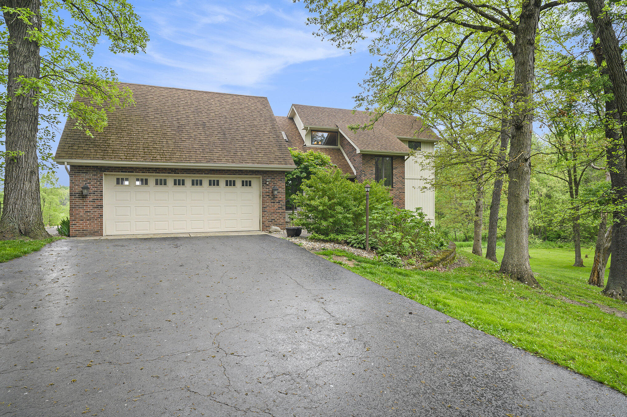 501 Eagle Court
