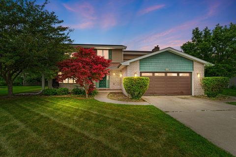 9807 Ivy Lane, Munster, IN 46321 - #: 828279