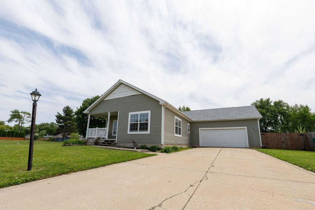 Photo of 304 Alan John Drive, Westville, IN 46391 (MLS # 839463)
