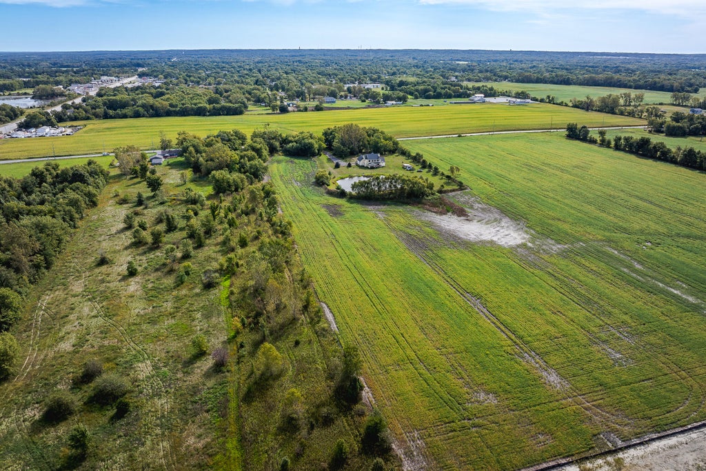 Photo of 450 Us-6, Portage, IN 46368 (MLS # 845355)