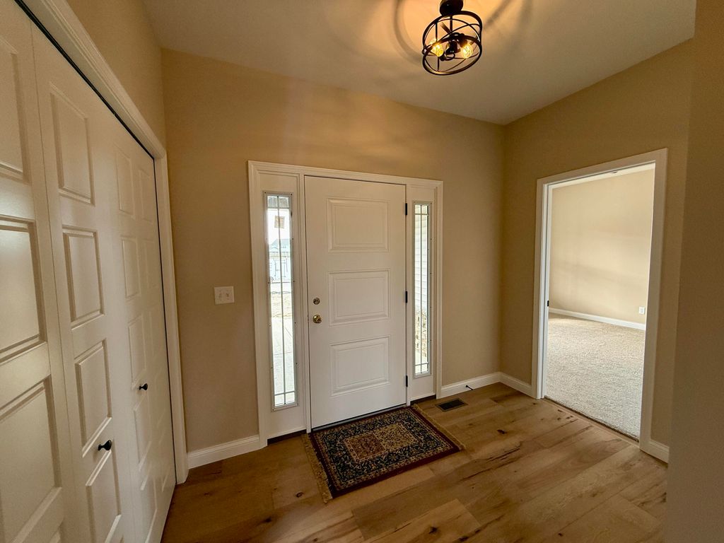 Photo of 840 Idlewild Lane, Chesterton, IN 46304 (MLS # 834653)