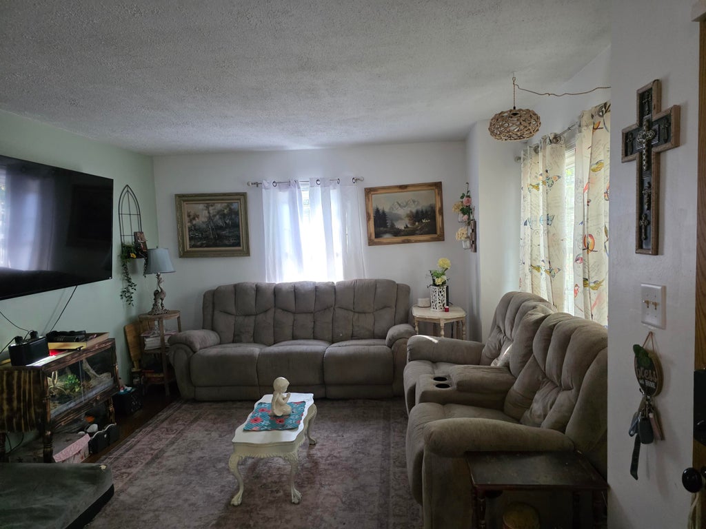 Photo of 2708 38th Street, Highland, IN 46322 (MLS # 847435)