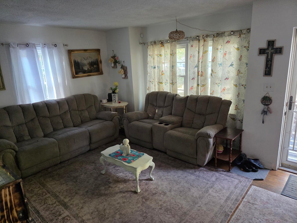 Photo of 2708 38th Street, Highland, IN 46322 (MLS # 847435)