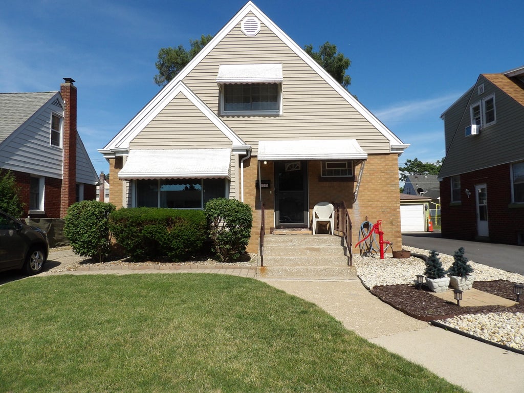 Photo of 7215 Beech Avenue, Hammond, IN 46324 (MLS # 841179)