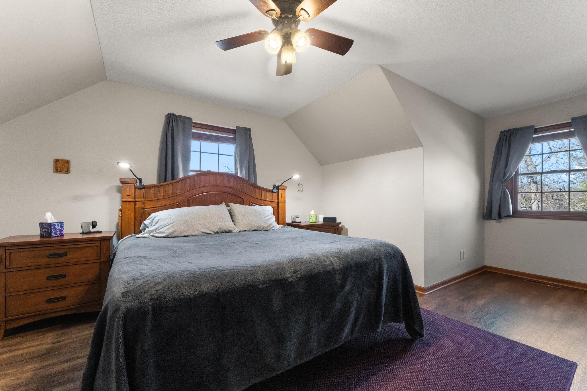 Demotte, Indiana 46310, United States, 3 Bedrooms Bedrooms, ,4 BathroomsBathrooms,Residential,Pending,82782