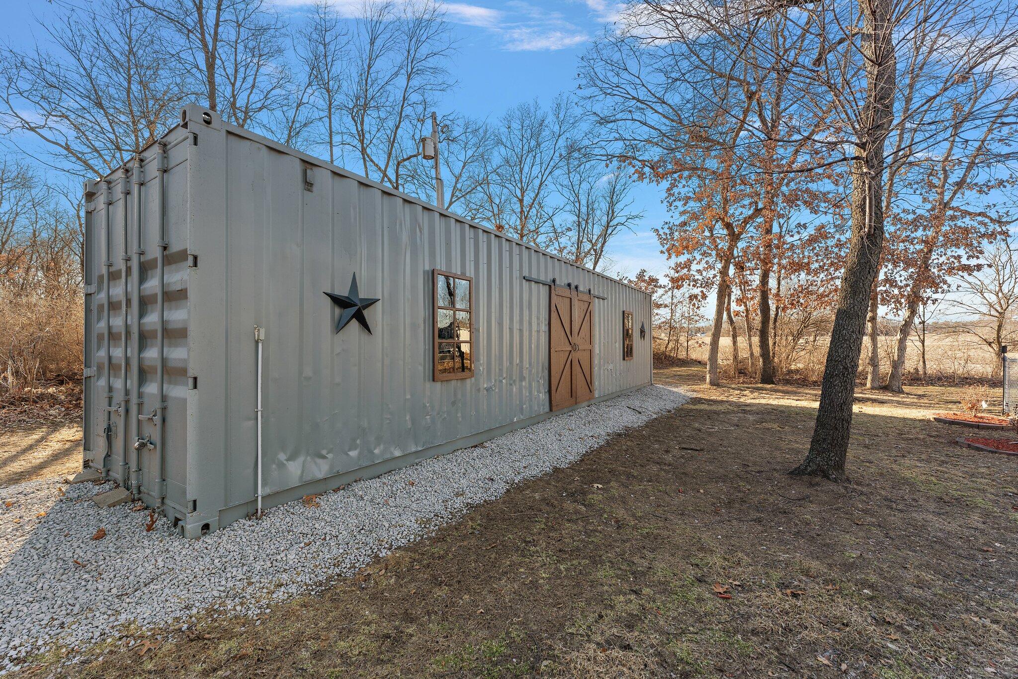 Demotte, Indiana 46310, United States, 3 Bedrooms Bedrooms, ,4 BathroomsBathrooms,Residential,Pending,82782