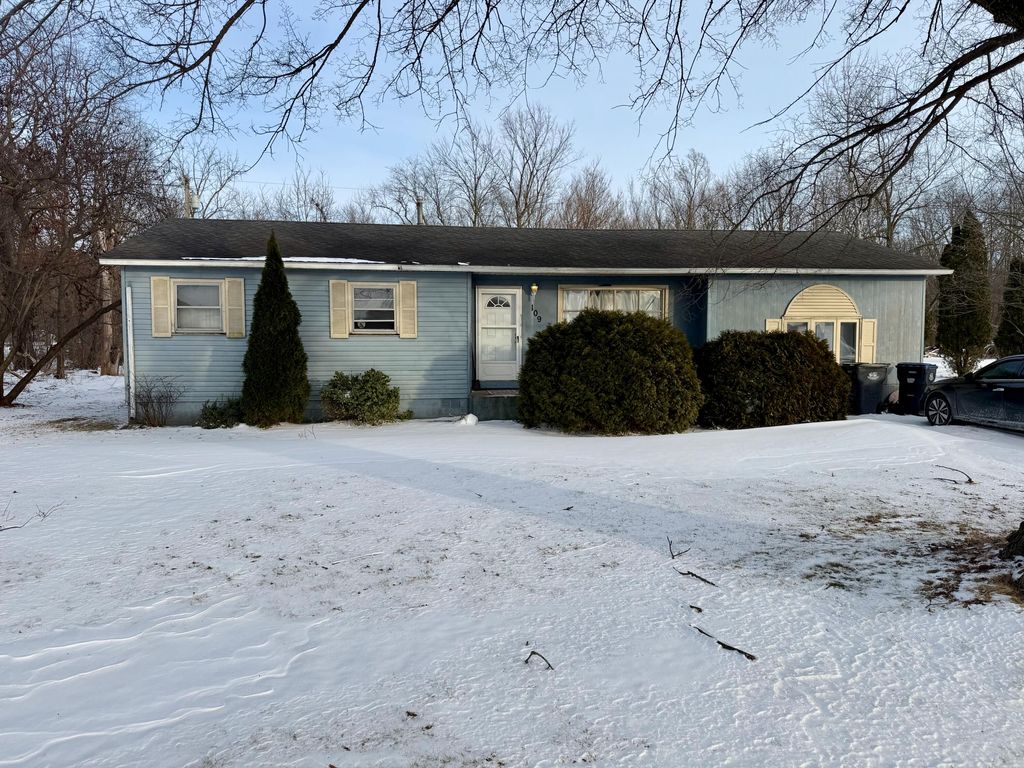 Photo of 109 S Jefferson Street, Hamlet, IN 46532 (MLS # 833107)