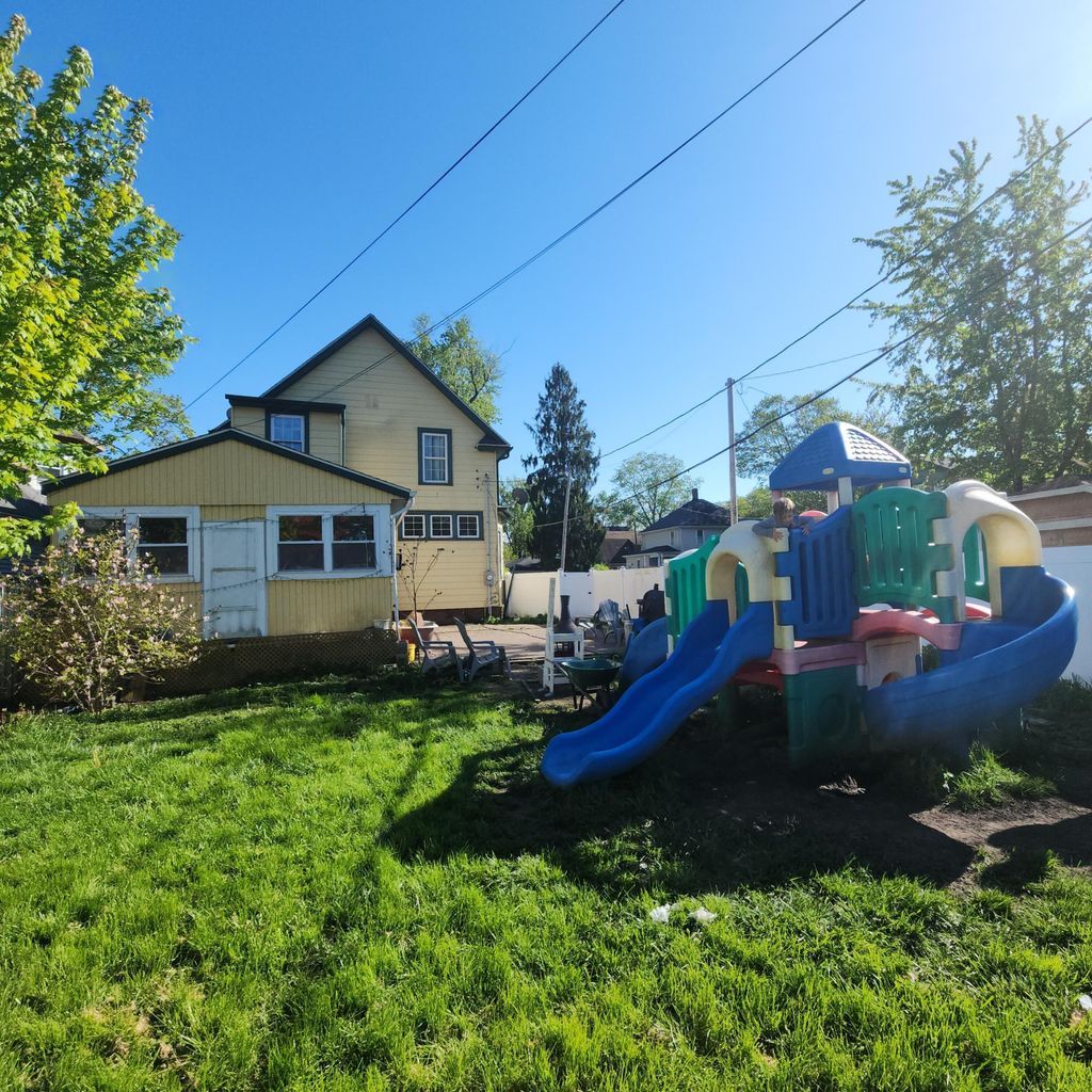 Photo of 307 E Maple Avenue, La Porte, IN 46350 (MLS # 839483)