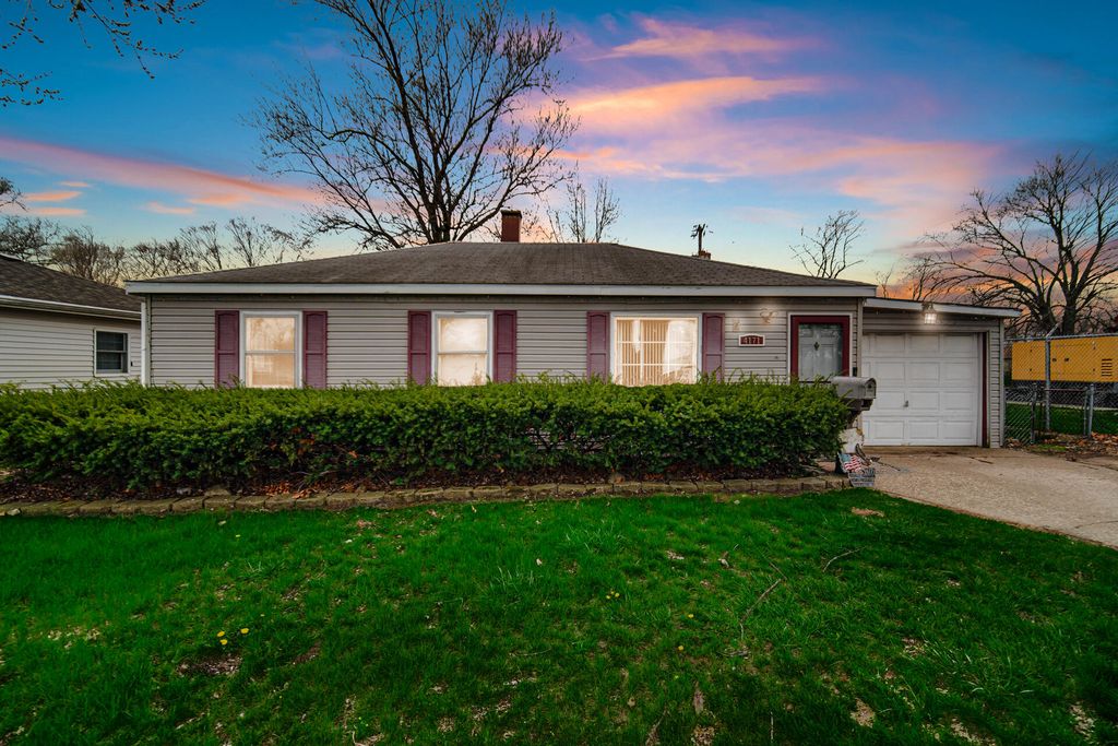Photo of 4171 W 39th Avenue, Hobart, IN 46342 (MLS # 838574)