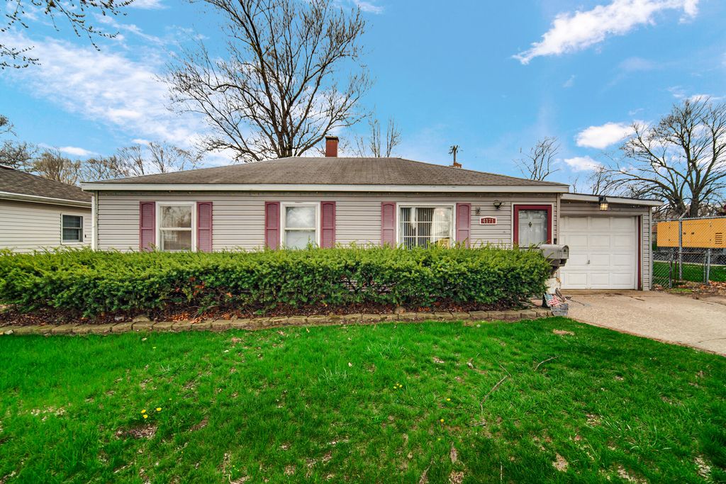 Photo of 4171 W 39th Avenue, Hobart, IN 46342 (MLS # 838574)