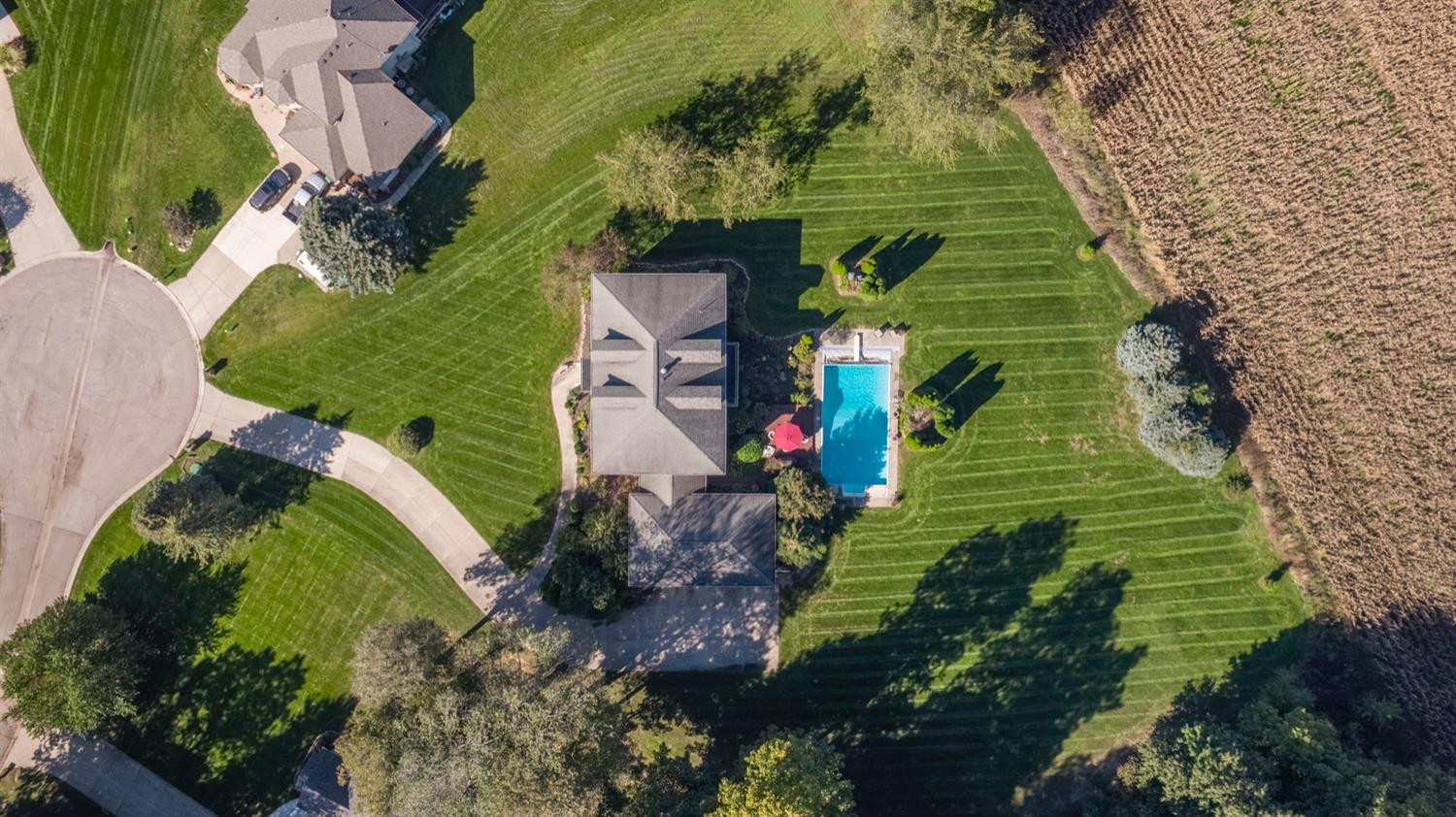 3471 N Karen Kourt