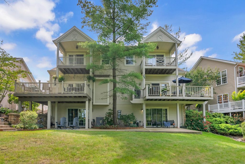 Photo of 55 Tayside Street, Valparaiso, IN 46385 (MLS # 832799)