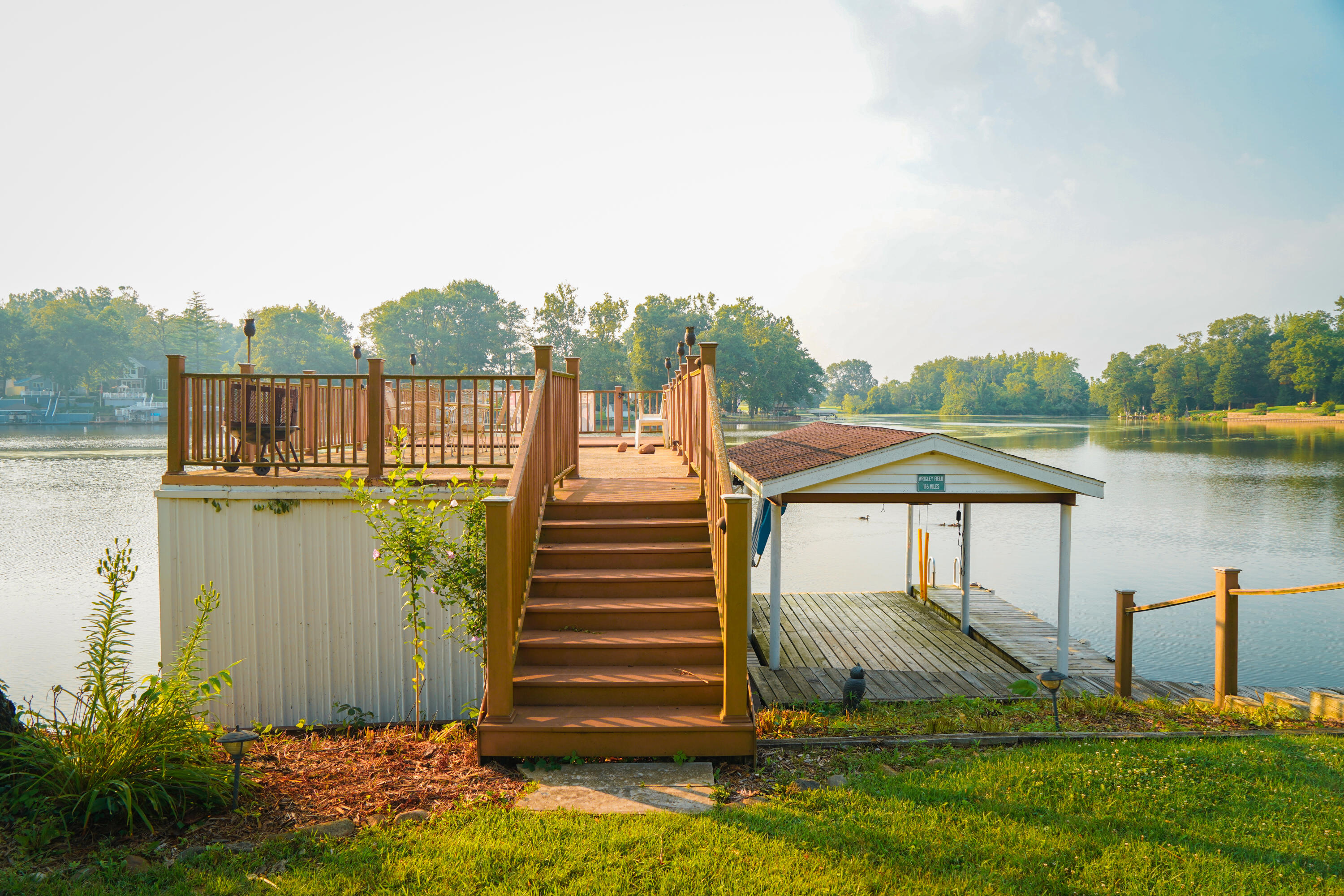 3276 E Bailey Road