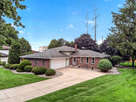 Photo for 8832 Jefferson Court