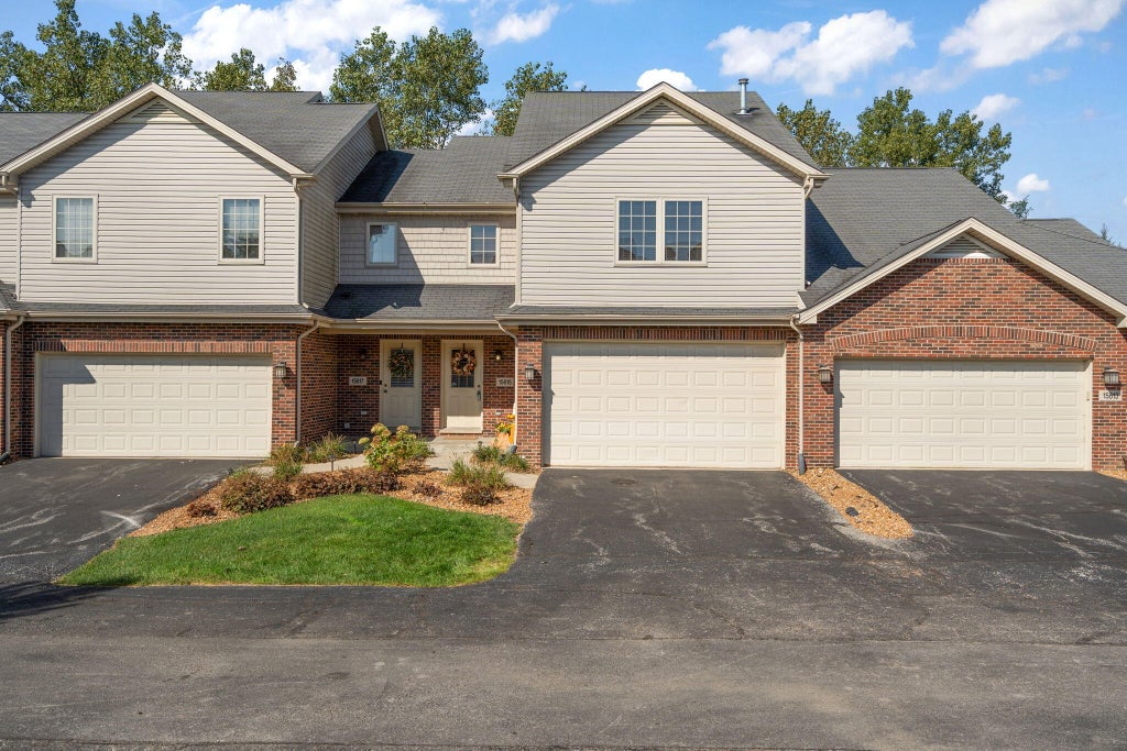 Photo of 15615 98th Place, Dyer, IN 46311 (MLS # 845306)
