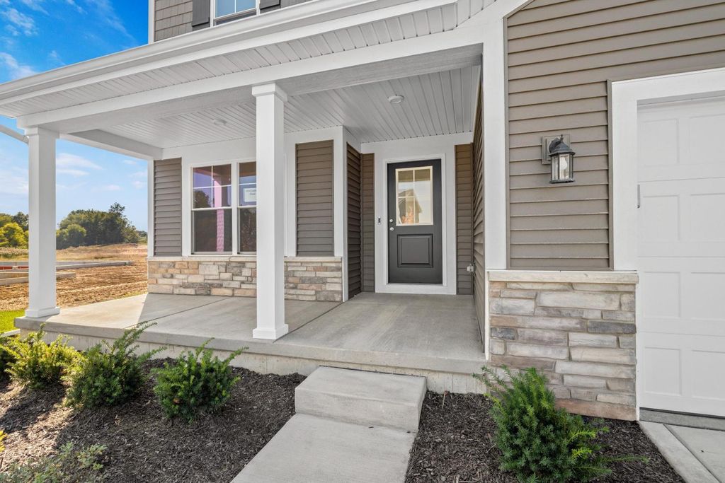 Photo of 3753 Lookout Road, Valparaiso, IN 46385 (MLS # 831483)