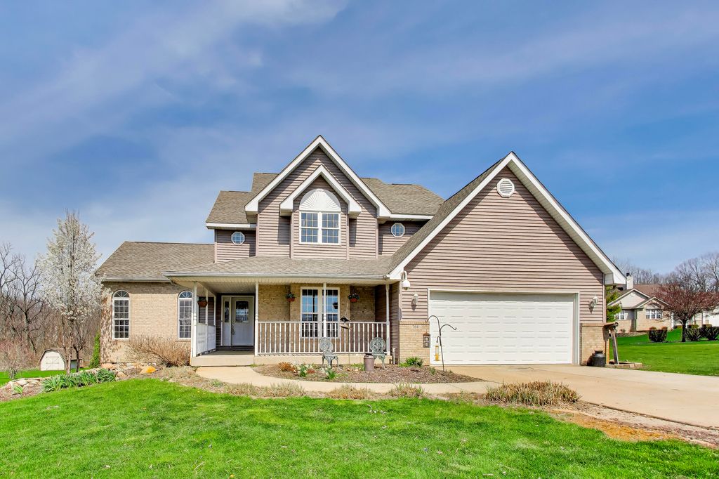 Photo of 766 Wigeon Court, Valparaiso, IN 46385 (MLS # 837016)