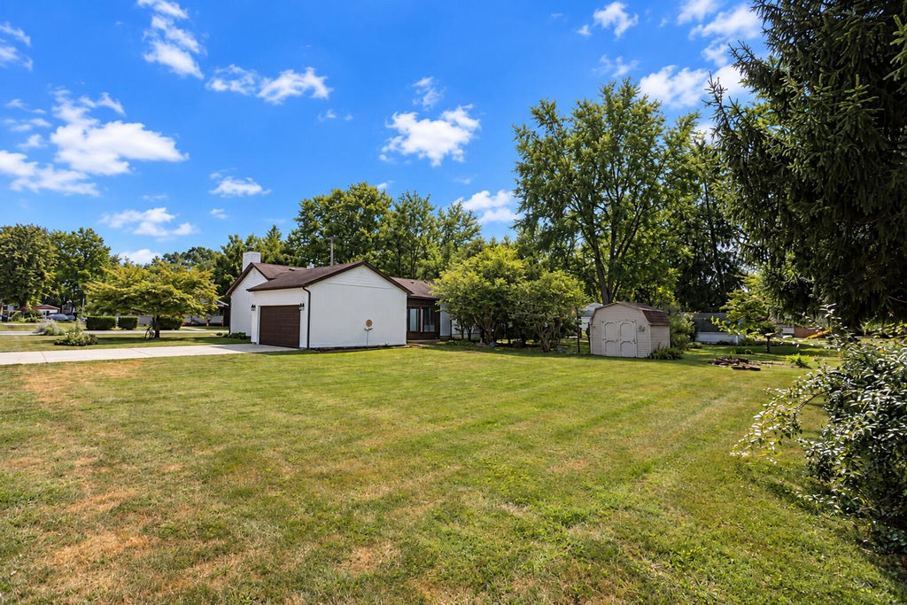 Photo of 802 S Rose Avenue, Kouts, IN 46347 (MLS # 845376)