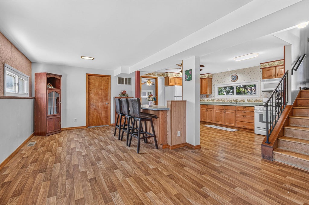 Photo of 9517 Farmer Drive, Highland, IN 46322 (MLS # 845235)