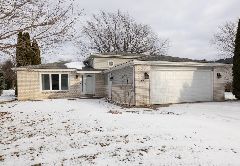 Photo of 3229 Rustic Lane, Crown Point, IN 46307 (MLS # 833087)