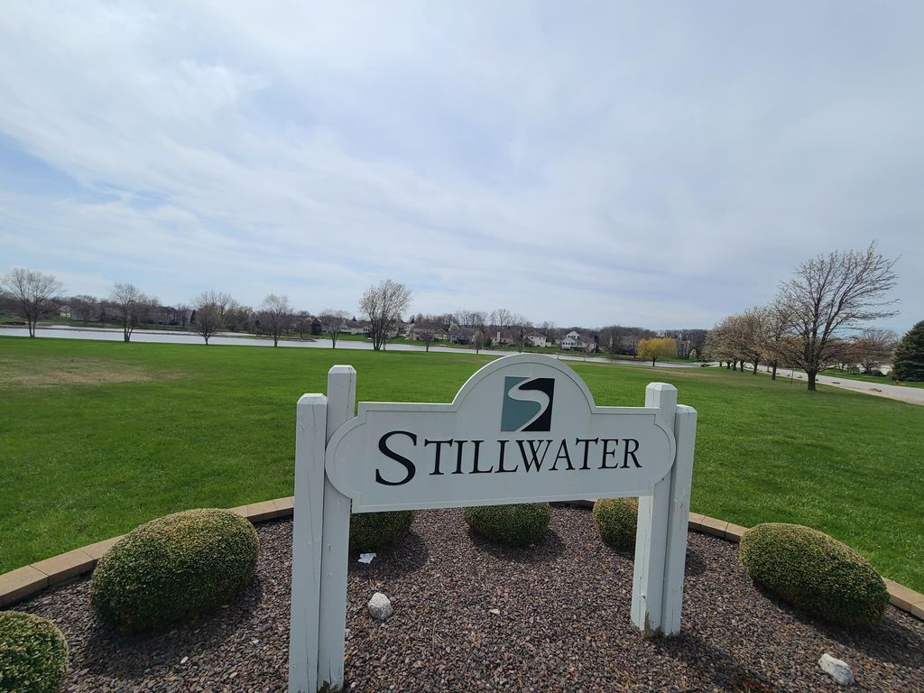 Photo of 868 Clearwater Cove W, Crown Point, IN 46307 (MLS # 836802)