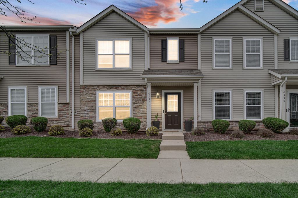 Photo of 10332 Paramount Way, Cedar Lake, IN 46303 (MLS # 837162)