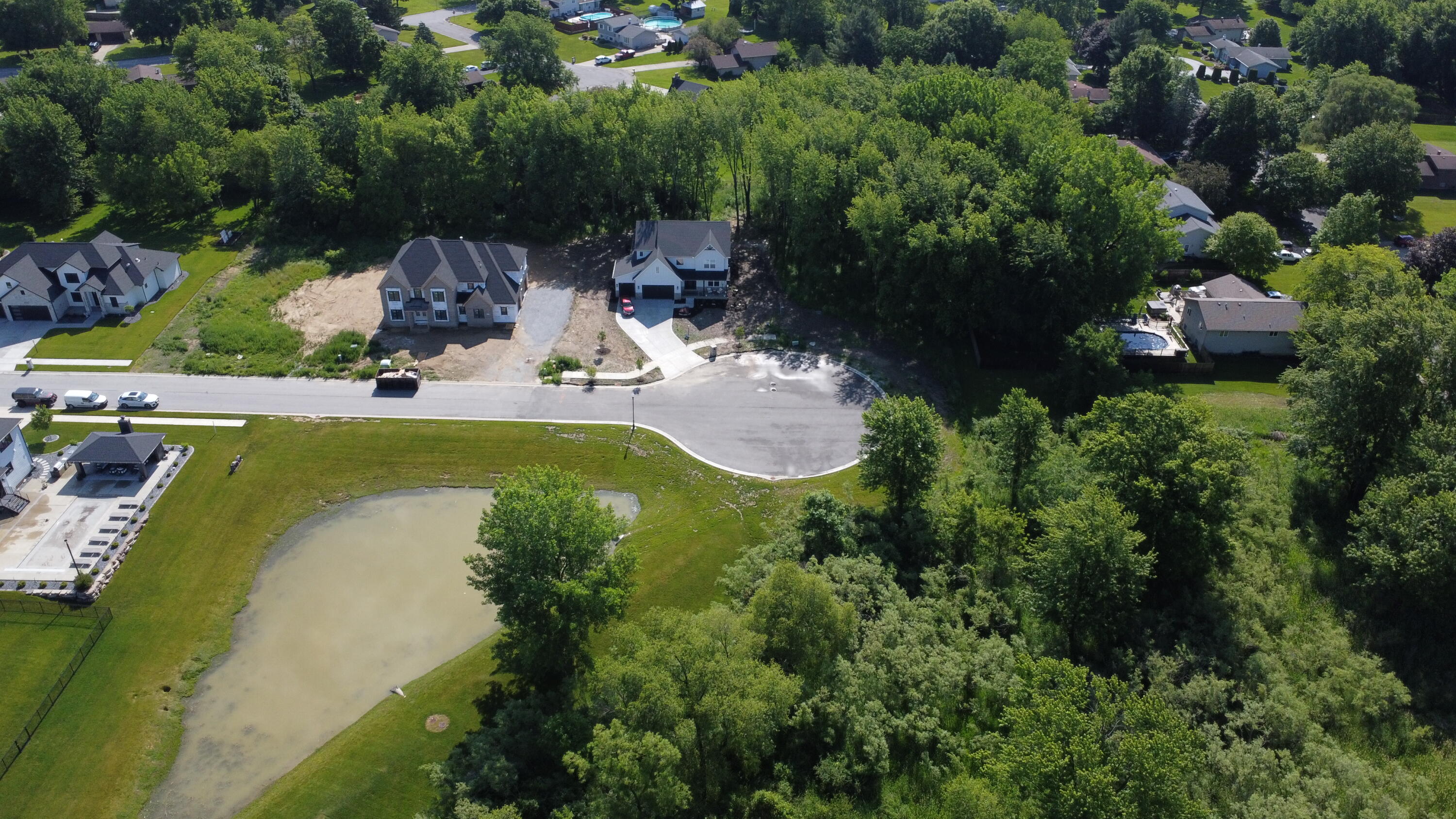 9155 Willow Lane