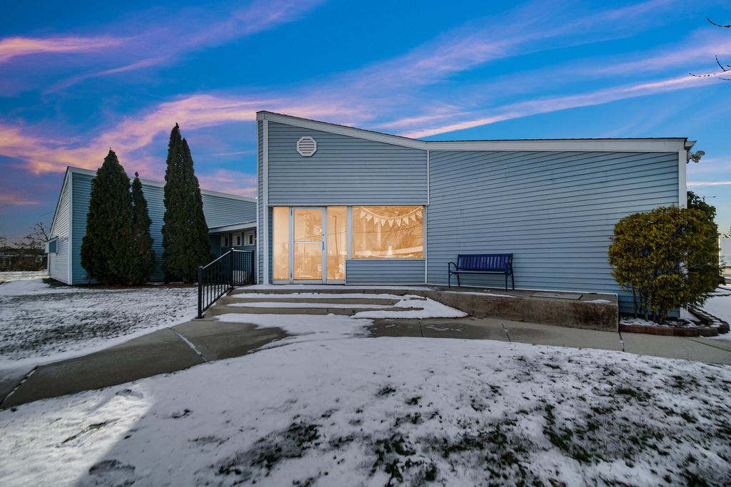 Photo of 1642 E Commercial Avenue, Lowell, IN 46356 (MLS # 832404)