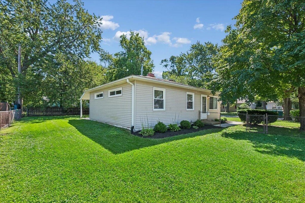 Photo of 6423 Missouri Court, Hammond, IN 46323 (MLS # 844889)
