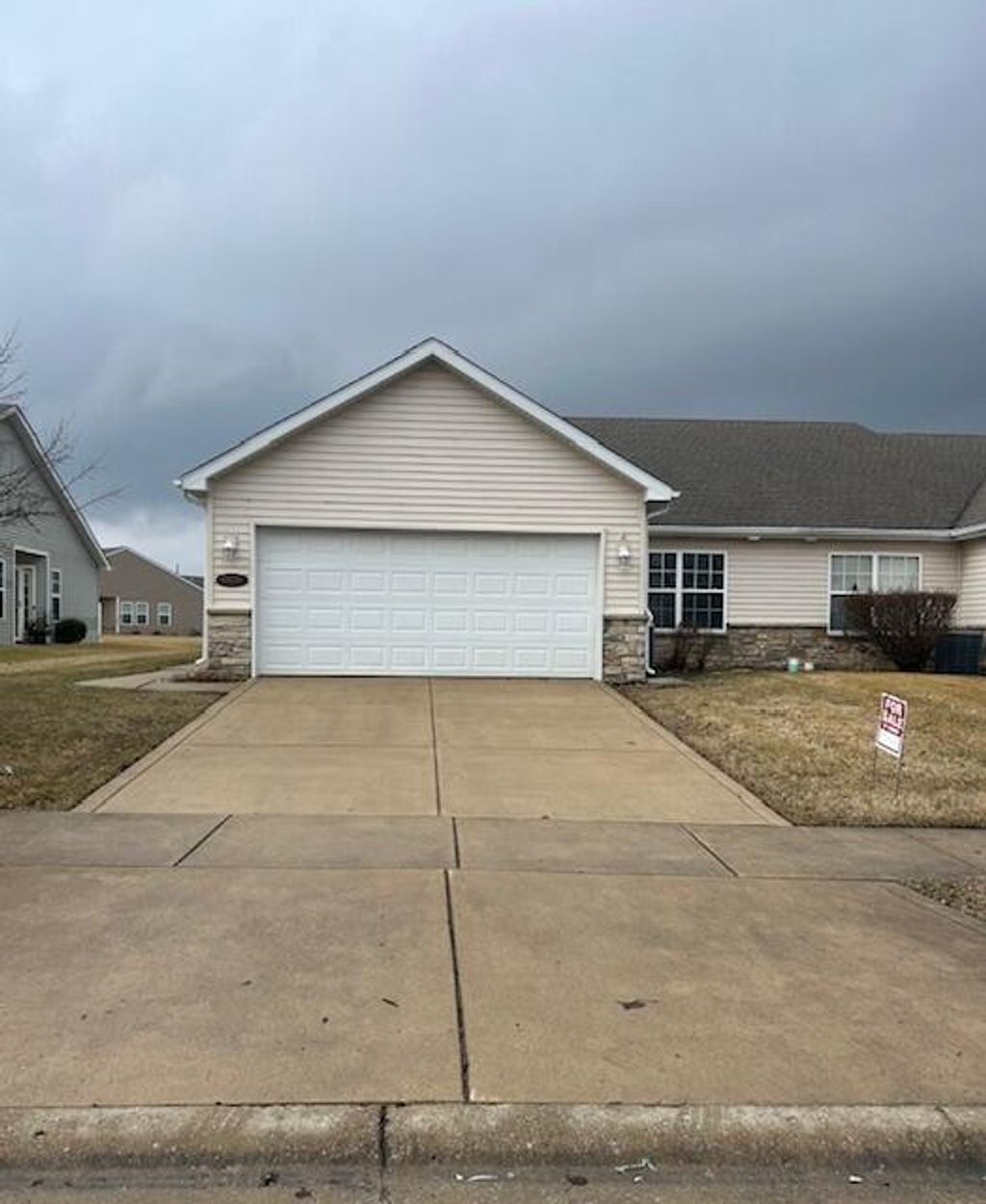 Photo of 6878 Marsh View Street, Merrillville, IN 46410 (MLS # 836215)