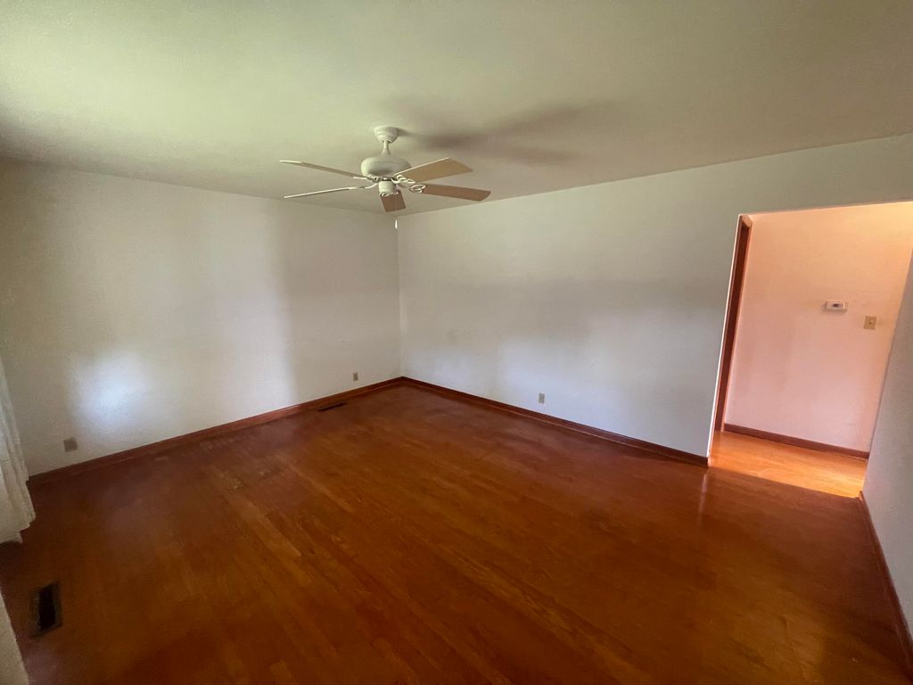 Photo of 3318 North Drive, Highland, IN 46322 (MLS # 829437)