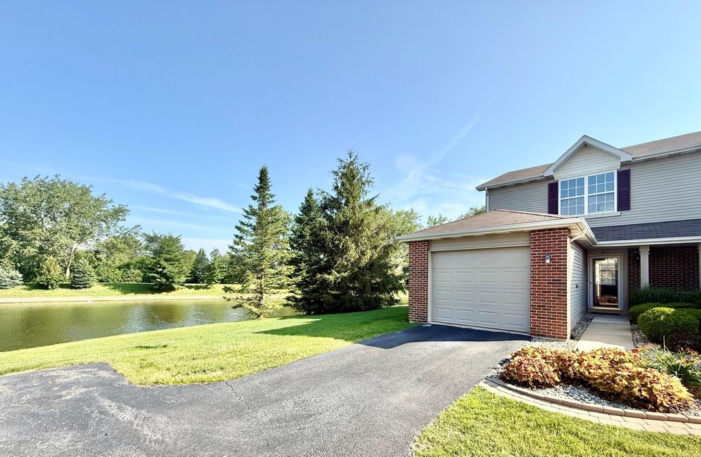 Photo of 871 Flagstone Drive, Dyer, IN 46311 (MLS # 841976)