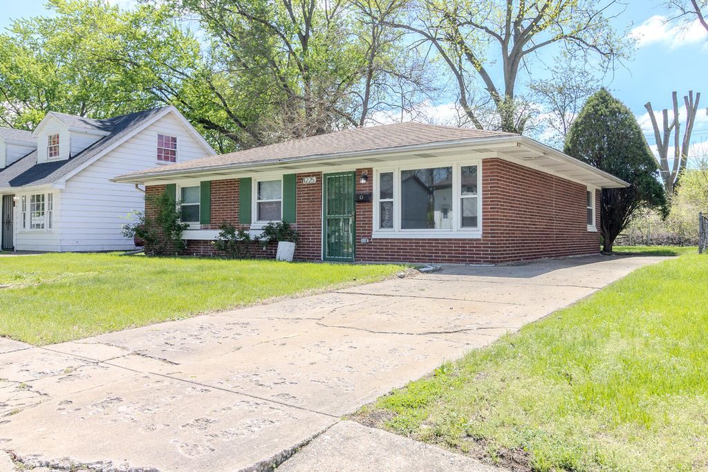 Photo of 4225 E 5th Place, Gary, IN 46403 (MLS # 838160)