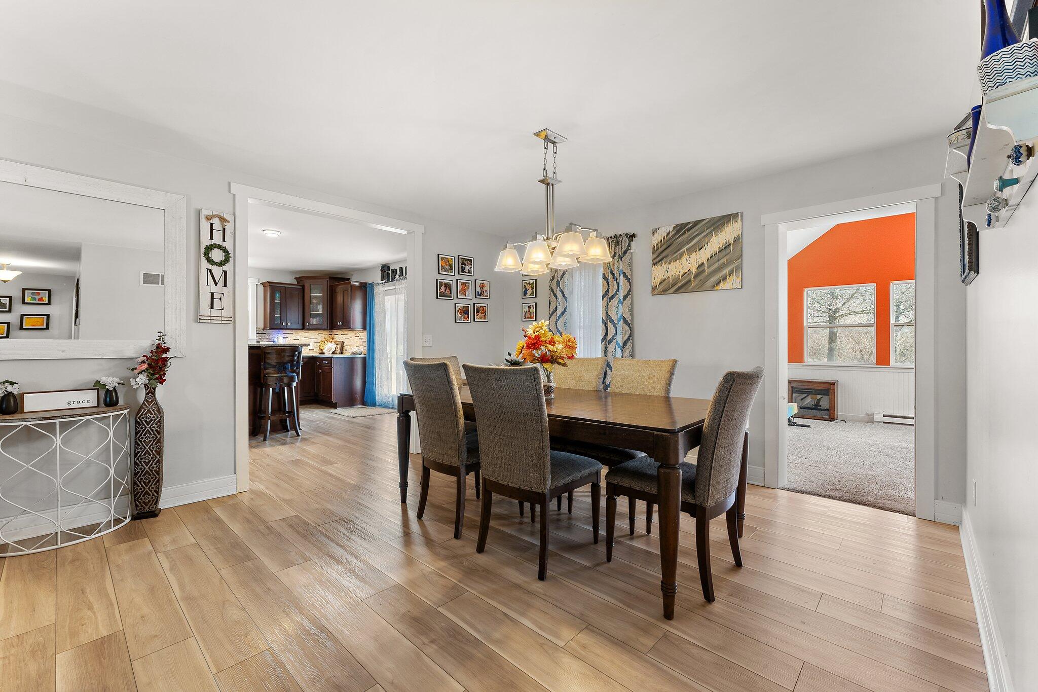 Wheatfield, Indiana 46392, United States, 3 Bedrooms Bedrooms, ,3 BathroomsBathrooms,Residential,Active,94180