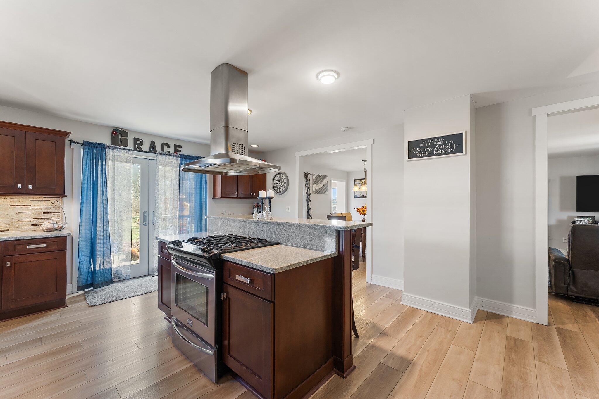 Wheatfield, Indiana 46392, United States, 3 Bedrooms Bedrooms, ,3 BathroomsBathrooms,Residential,Active,94180