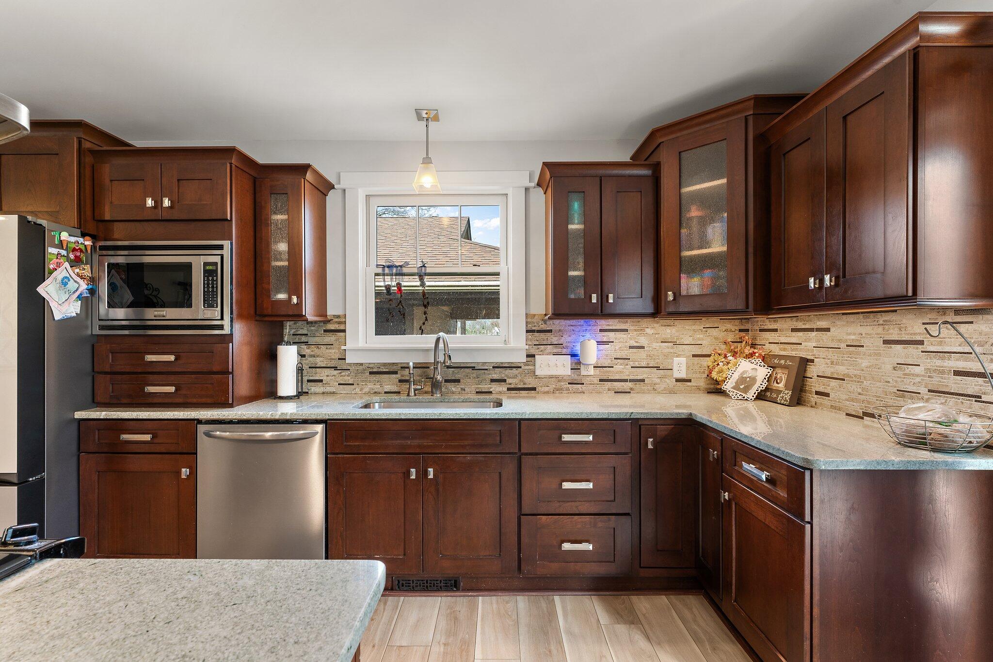 Wheatfield, Indiana 46392, United States, 3 Bedrooms Bedrooms, ,3 BathroomsBathrooms,Residential,Active,94180