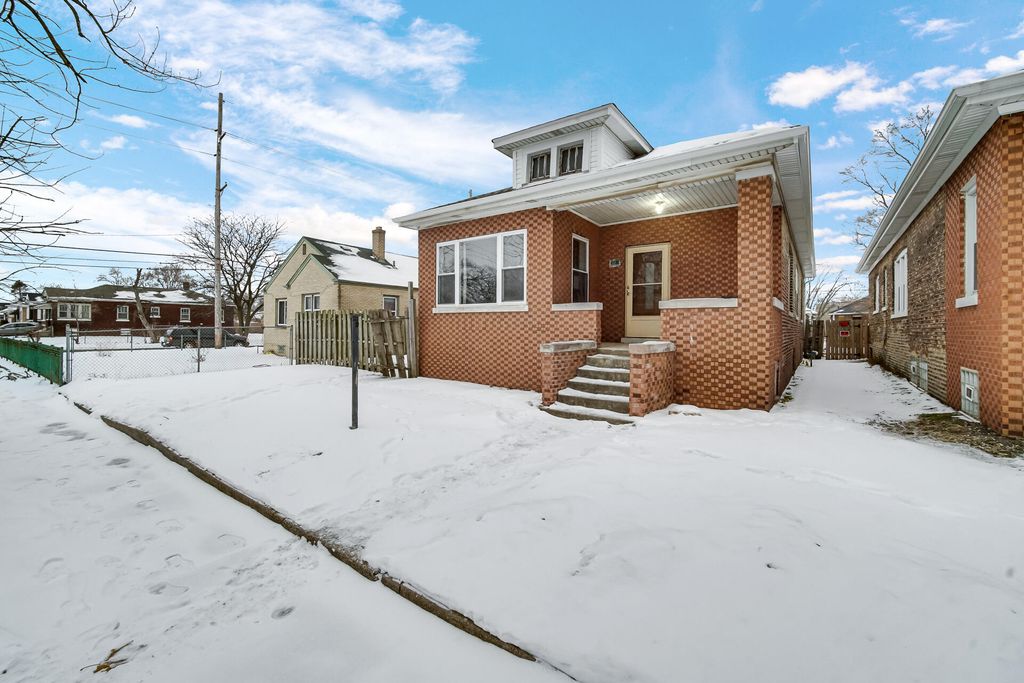 Photo of 1146 Maryland Street, Gary, IN 46407 (MLS # 833825)